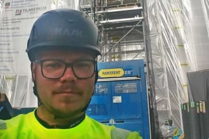 Matias Saukko on siilinjärveläinen timpuri ja itsensä työllistäjä