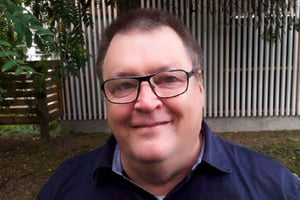 Kevytyrittäjä Juha Sarviaho