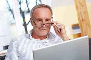 Eläkeläisten yrittäjyys on kasvussa. Kevytyrittäjyys on eläkeläiselle erinomainen tapa tehdä työtä.